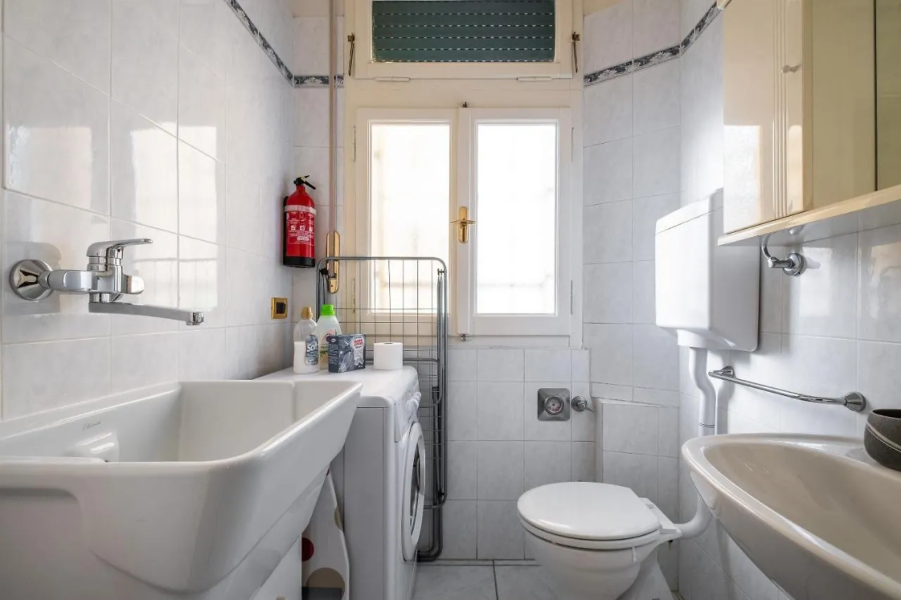 Z8 Comfort In The Heart Of Bolonia